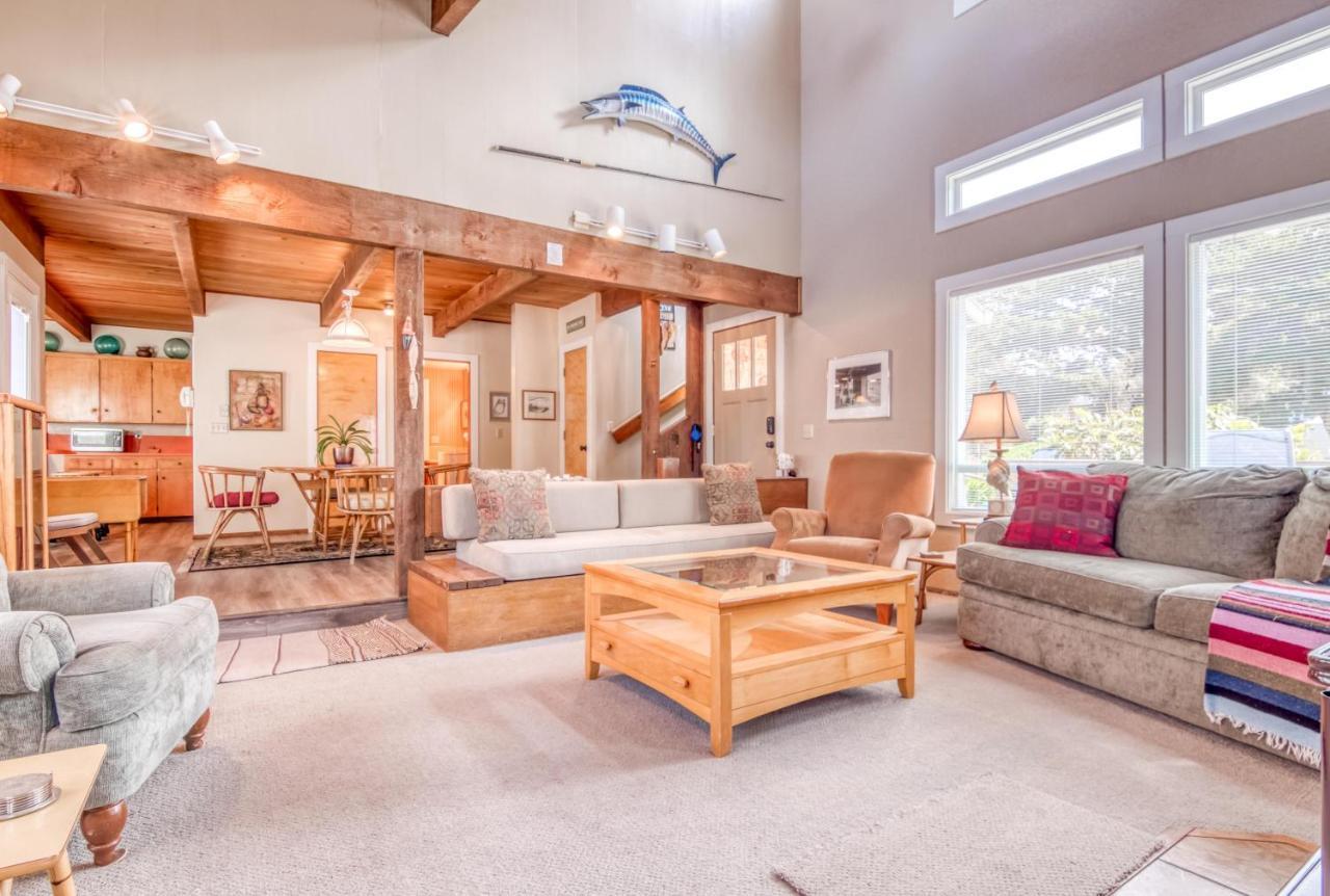 Kami'S Beach House Neskowin Exterior photo