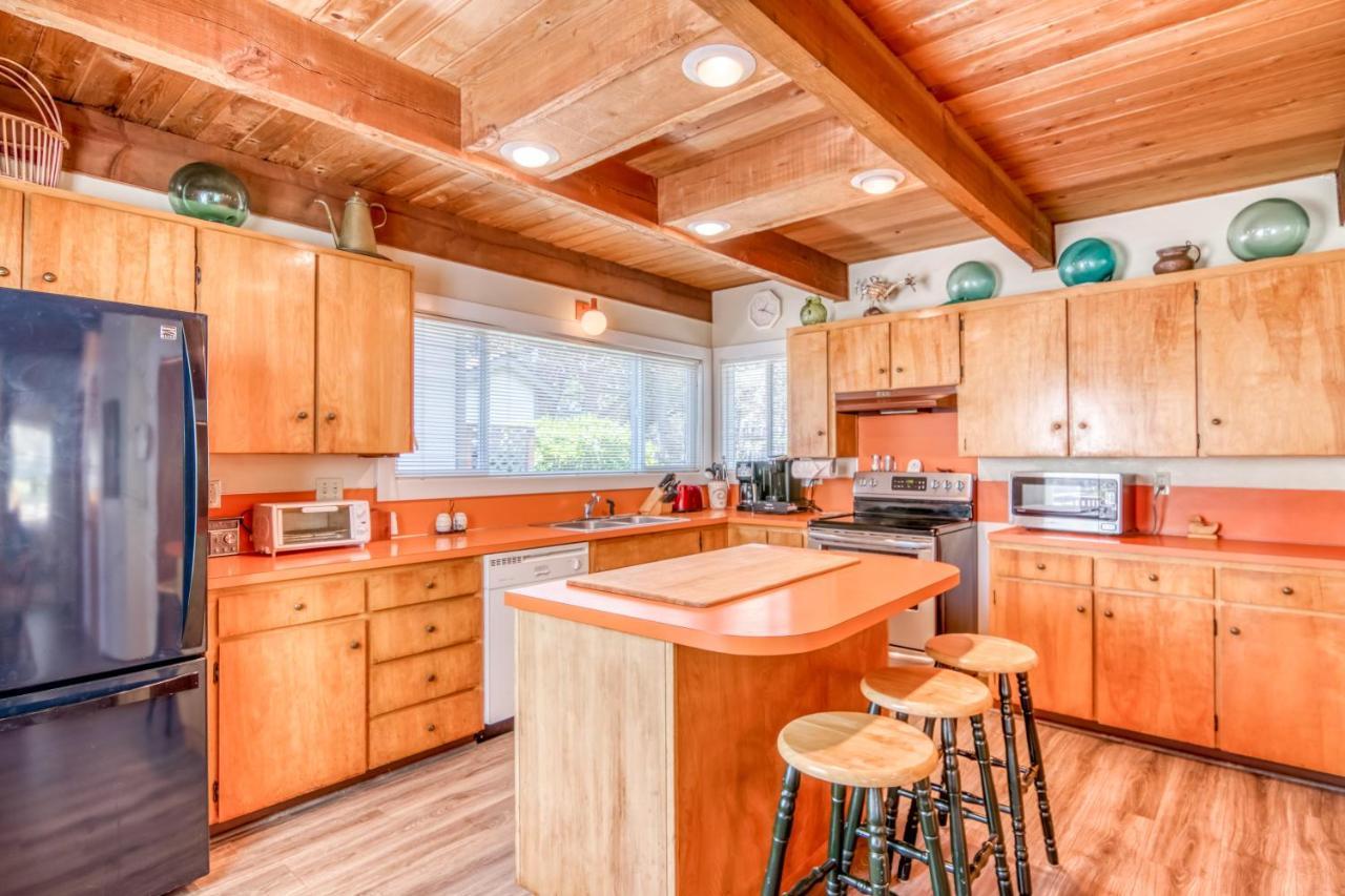 Kami'S Beach House Neskowin Exterior photo